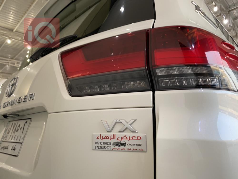 تويوتا لاندكروزر